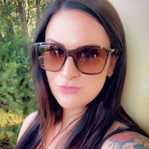 Meet your Posher, Lindsay